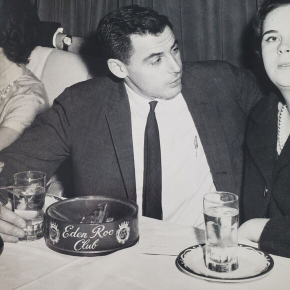 Eden Roc Club 8x10 Photo B&W Vintage Hollywood Couple? - Picture 3 of 9